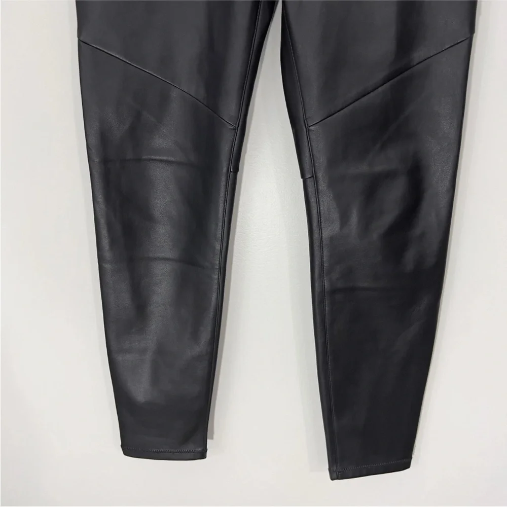 Free People Vegan Faux Leather Skinny Pants Size 25 Black